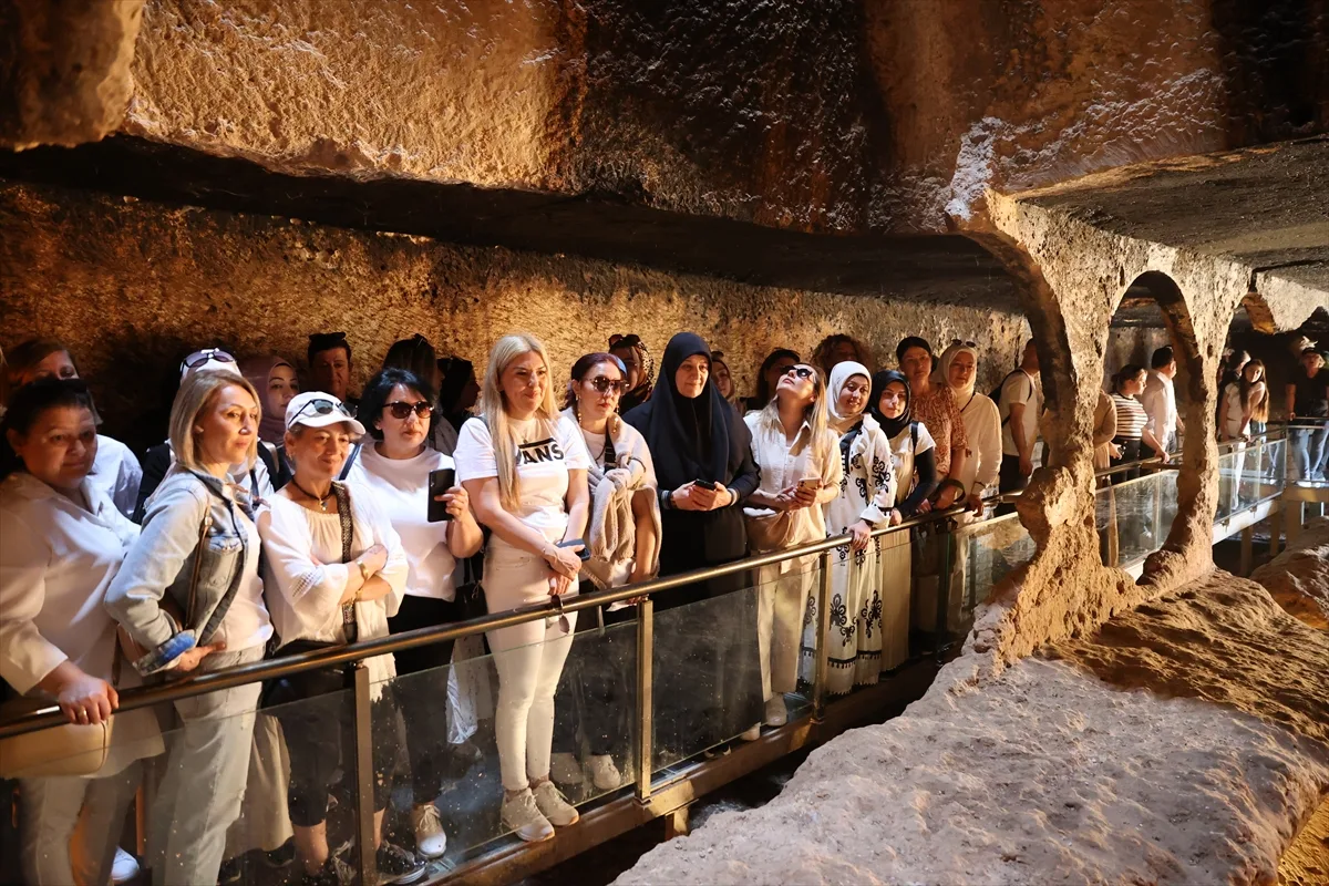 Gurbetçi 105 kadın, Diyarbakır ve Mardin’e hayran kaldı