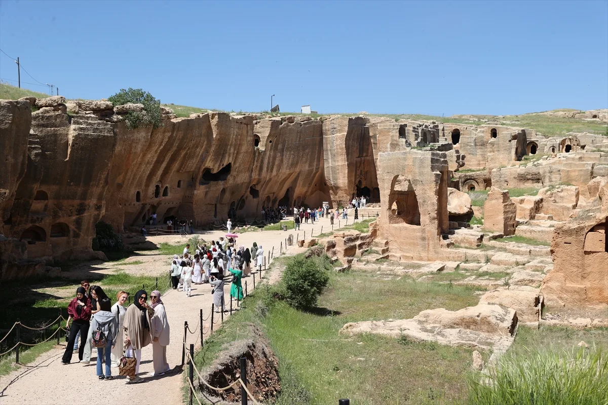 Gurbetçi 105 kadın, Diyarbakır ve Mardin’e hayran kaldı