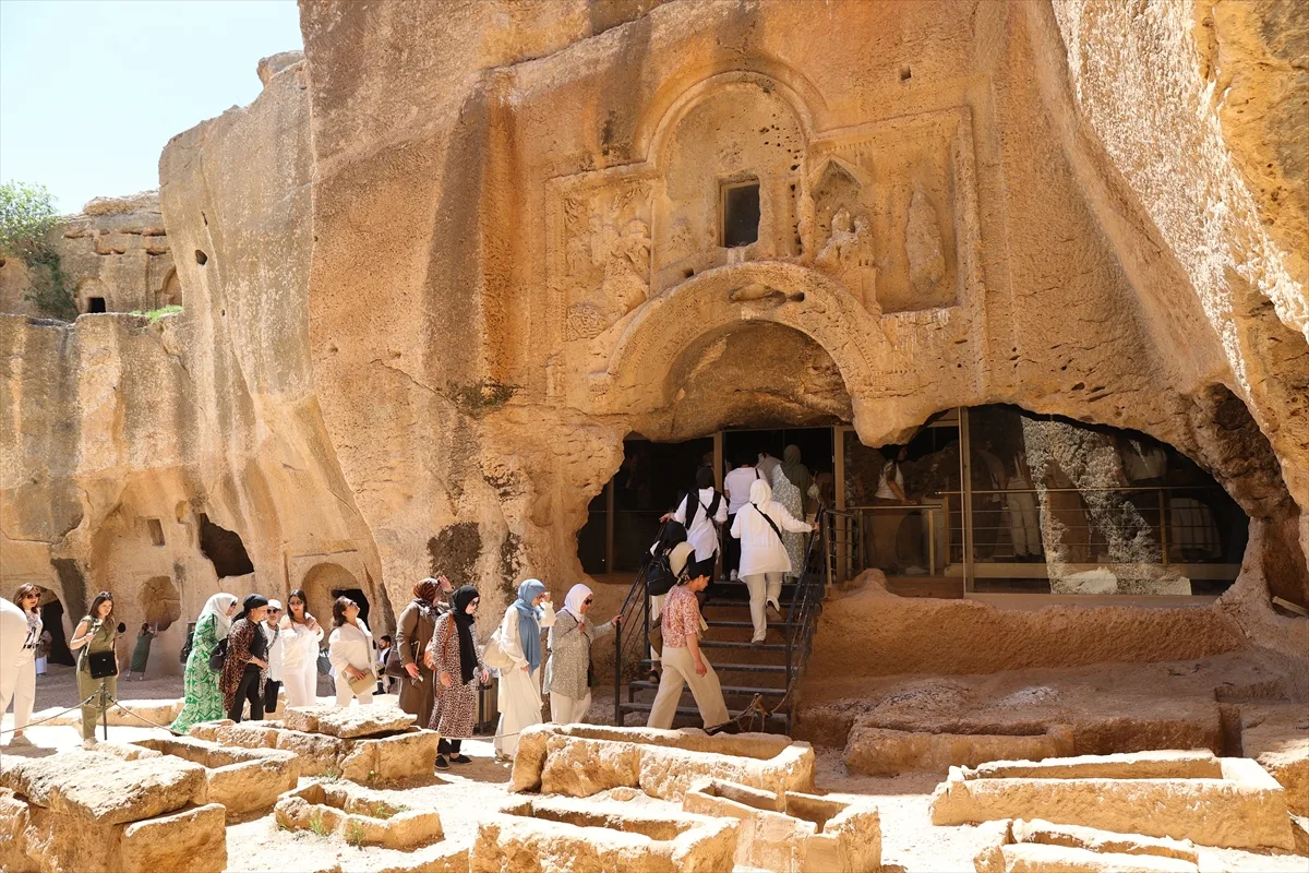 Gurbetçi 105 kadın, Diyarbakır ve Mardin’e hayran kaldı