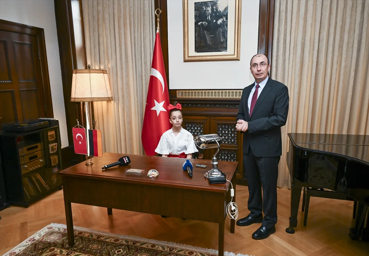 Berlin`de 23 Nisan Ulusal Egemenlik ve Çocuk Bayramı kutlandı