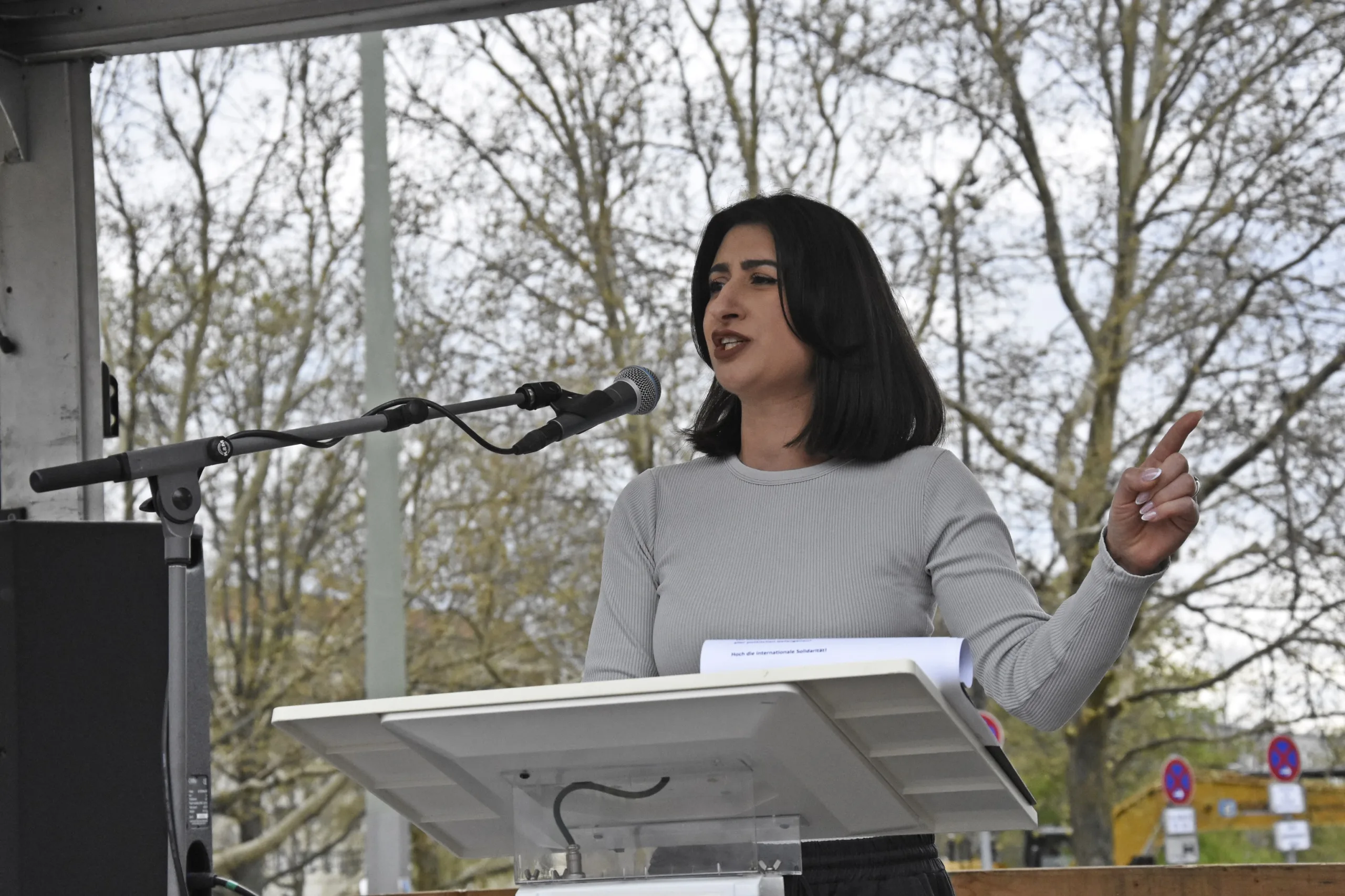 Berlin’de Binlerce Kişi 19 Mart Darbesine Karşı Yürüdü