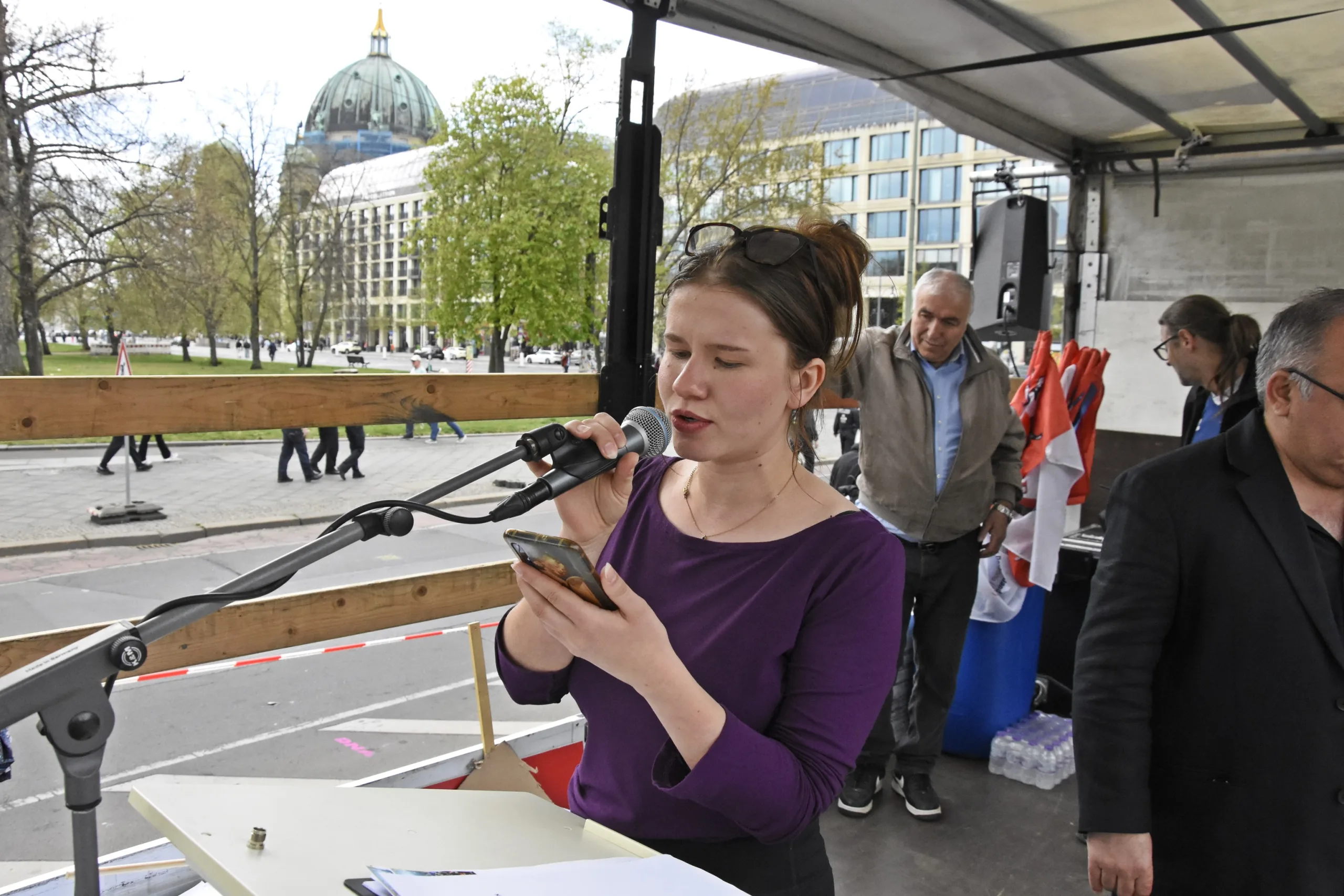 Berlin’de Binlerce Kişi 19 Mart Darbesine Karşı Yürüdü