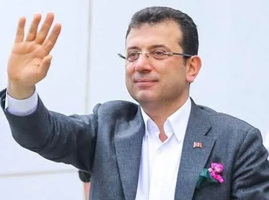 “Susmuyoruz, korkmuyoruz, itaat etmiyoruz!”