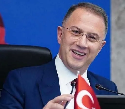 “Susmuyoruz, korkmuyoruz, itaat etmiyoruz!”