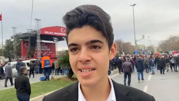 “Susmuyoruz, korkmuyoruz, itaat etmiyoruz!”