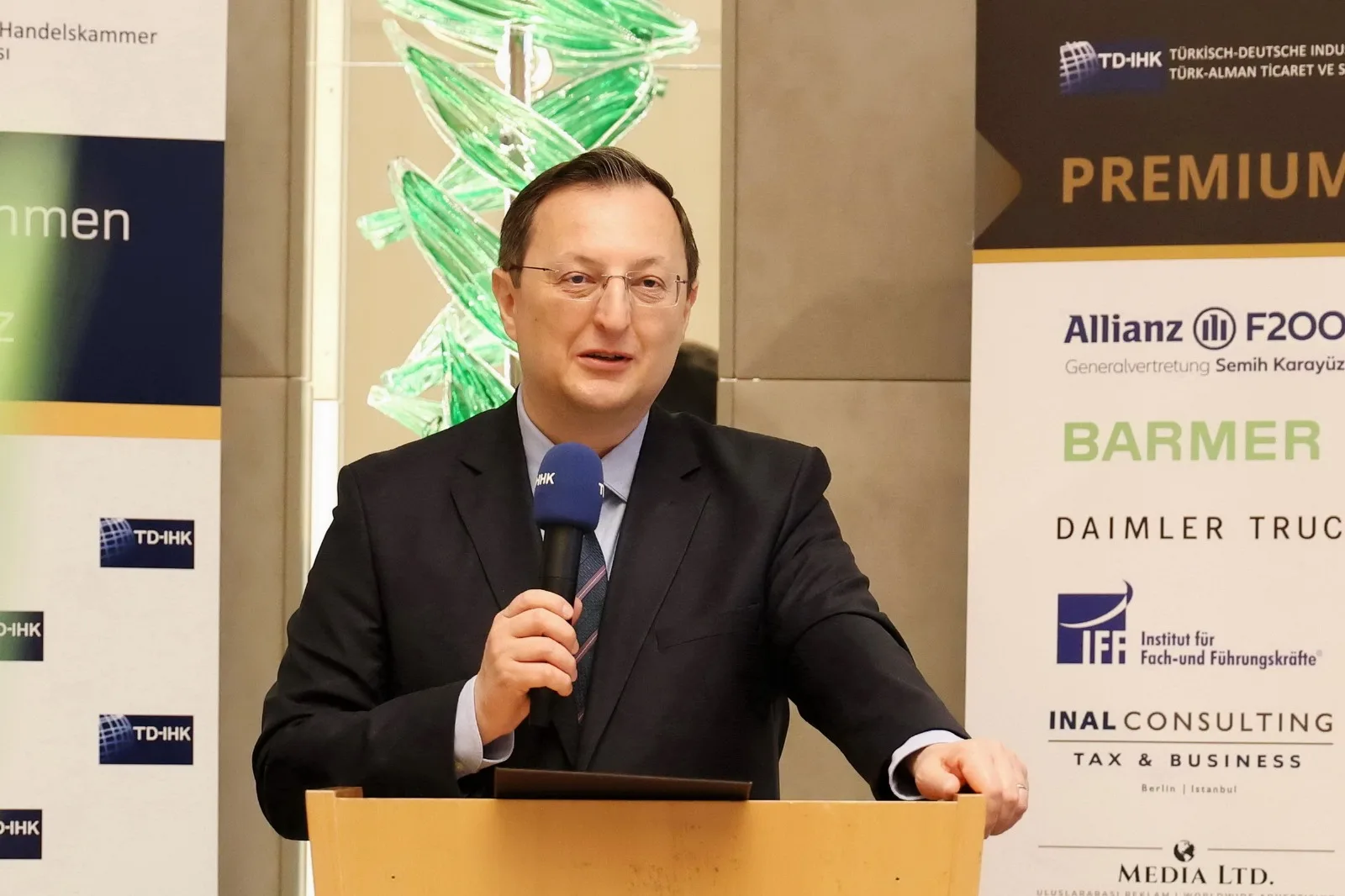 TD-IHK Görkemli Bir Bayramlaşma Etkinliği Düzenledi