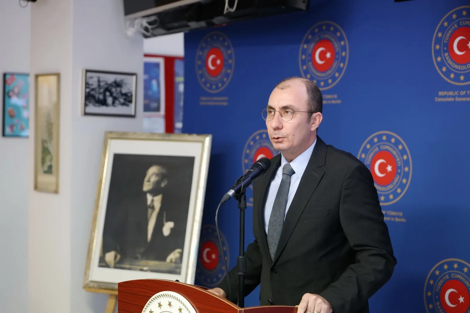 Berlin Başkonsolosluğu'nda Ramazan Bayramı Coşkuyla Kutlandı