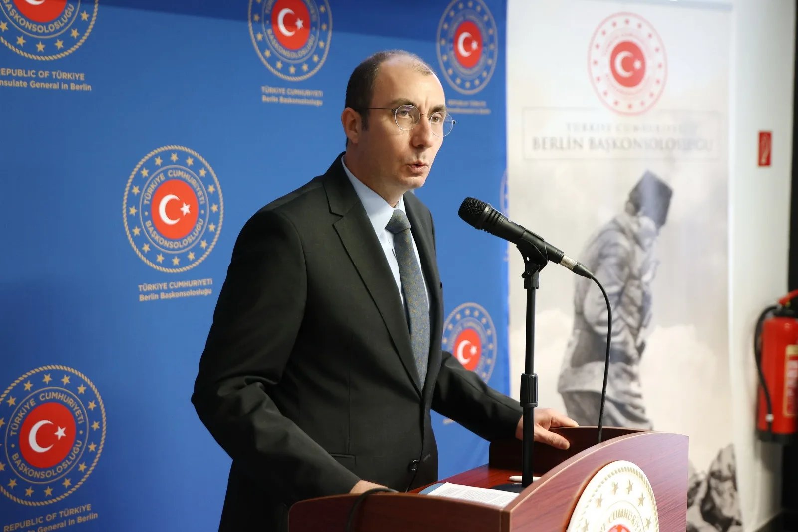 Berlin Başkonsolosluğu'nda Ramazan Bayramı Coşkuyla Kutlandı