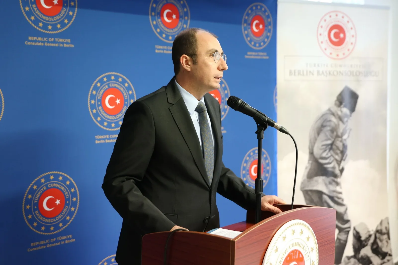 Berlin Başkonsolosluğu'nda Ramazan Bayramı Coşkuyla Kutlandı
