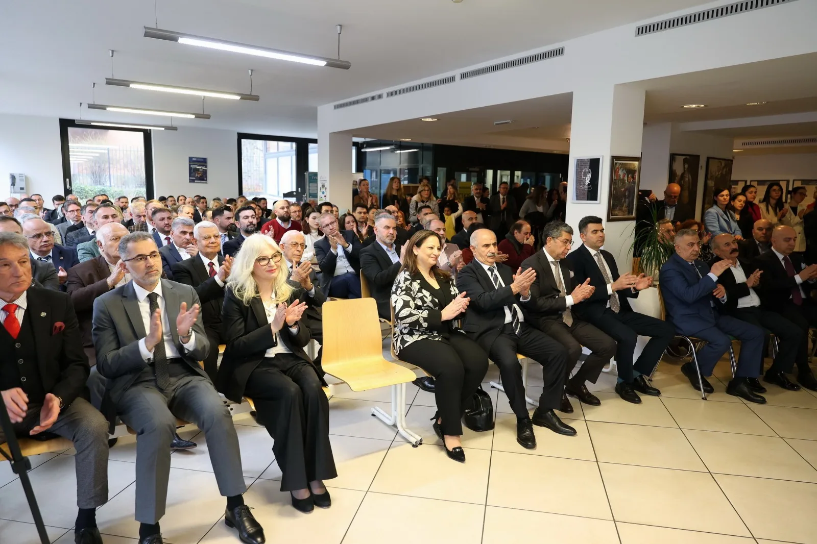 Berlin Başkonsolosluğu'nda Ramazan Bayramı Coşkuyla Kutlandı