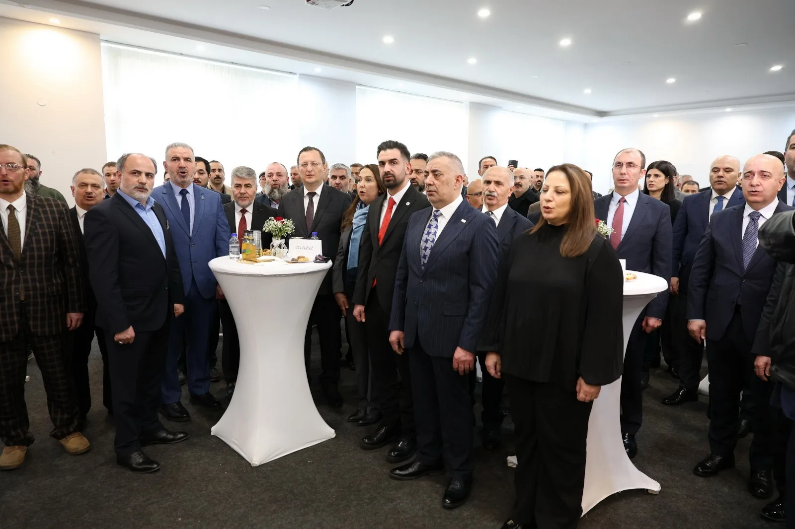 Berlin’de 12 Derneğin Katılımıyla Ramazan Bayramı Buluşması