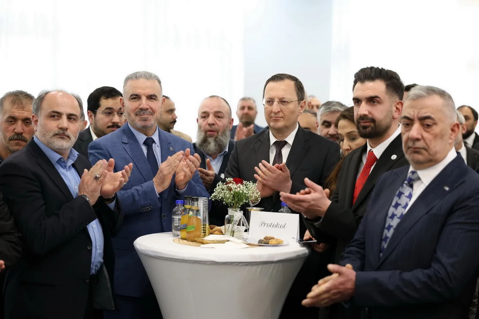 Berlin’de 12 Derneğin Katılımıyla Ramazan Bayramı Buluşması