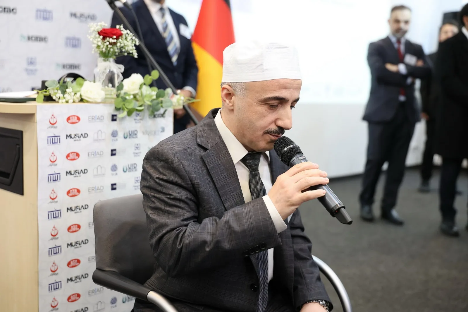 Berlin’de 12 Derneğin Katılımıyla Ramazan Bayramı Buluşması