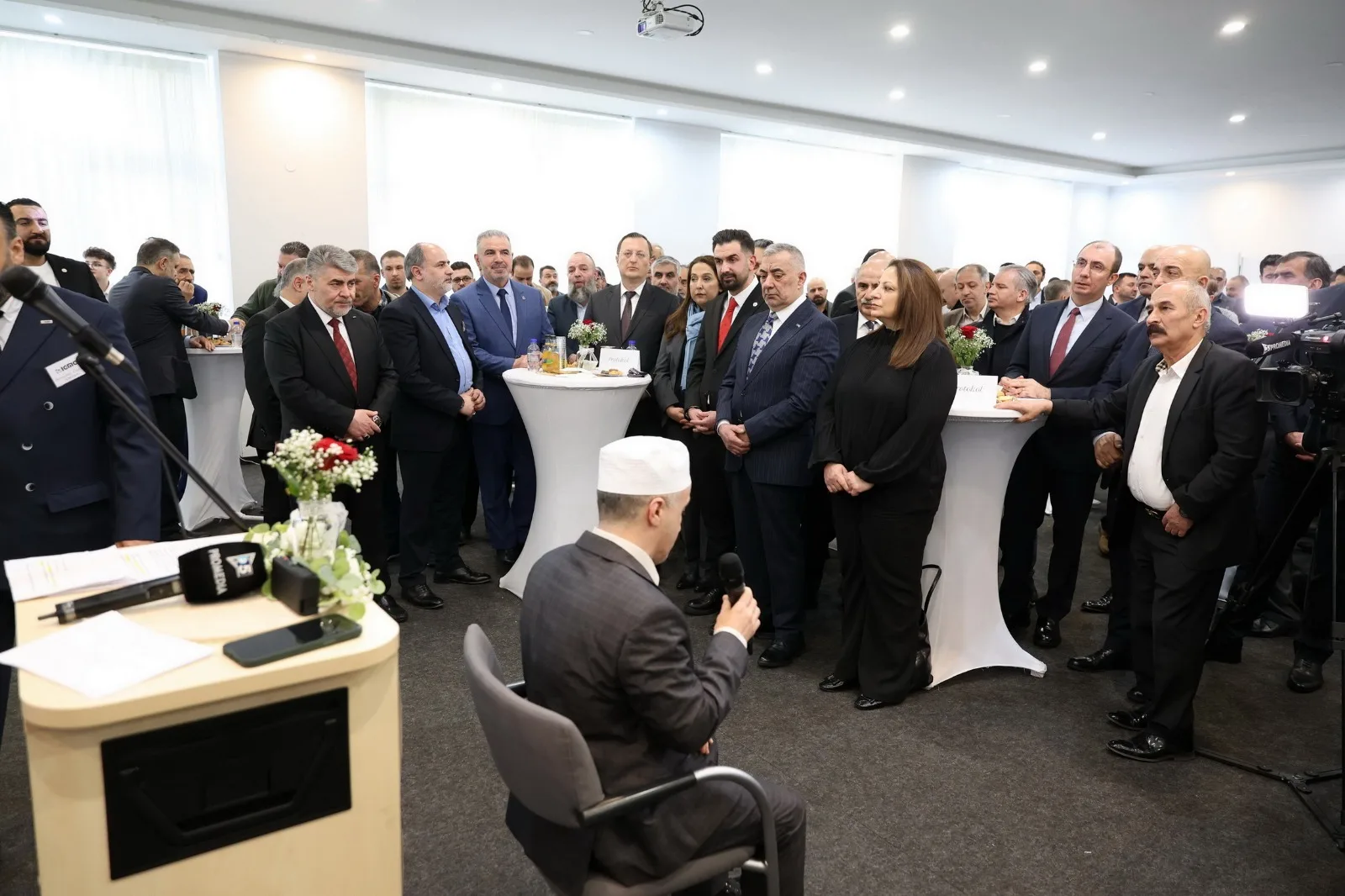 Berlin’de 12 Derneğin Katılımıyla Ramazan Bayramı Buluşması