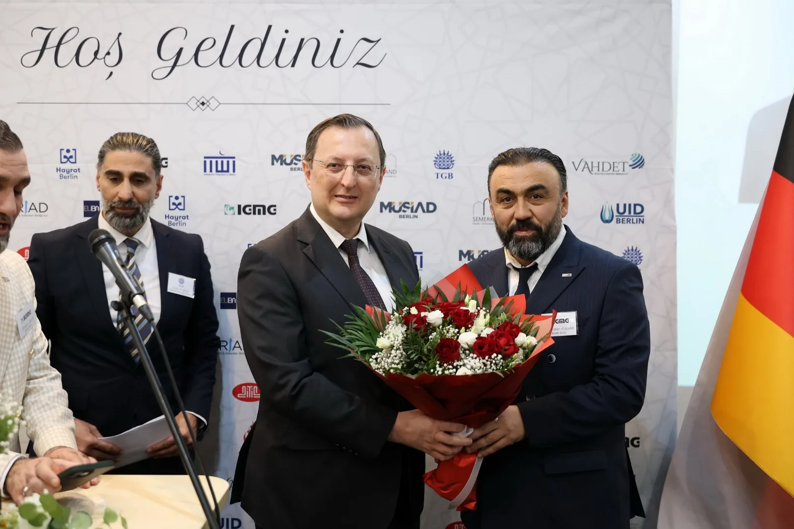 Berlin’de 12 Derneğin Katılımıyla Ramazan Bayramı Buluşması