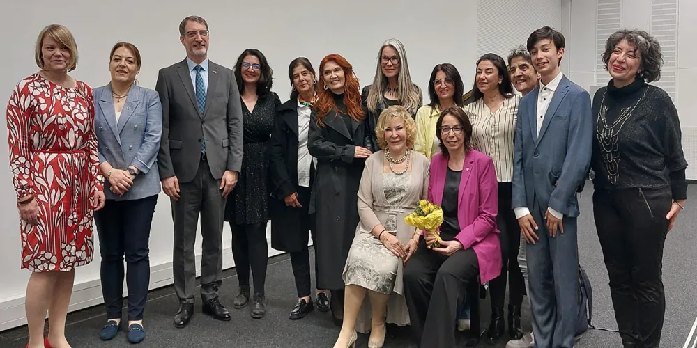 Üniversite’de Gülsin Onay konseriyle yeni yarıyıl açılışı
