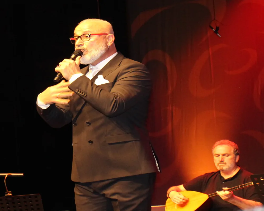 Hamburg’da Nefes Kesen “Bahar Türküleri” Konseri
