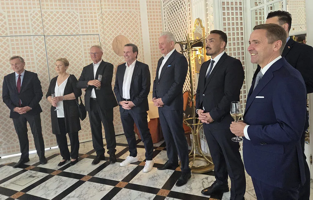 Türkiye dostu Alman turizmciye onur ödülü
