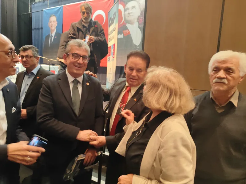CHP Hamburg’dan Yoğun Katılımlı “Türkiye’nin Geleceği” Paneli