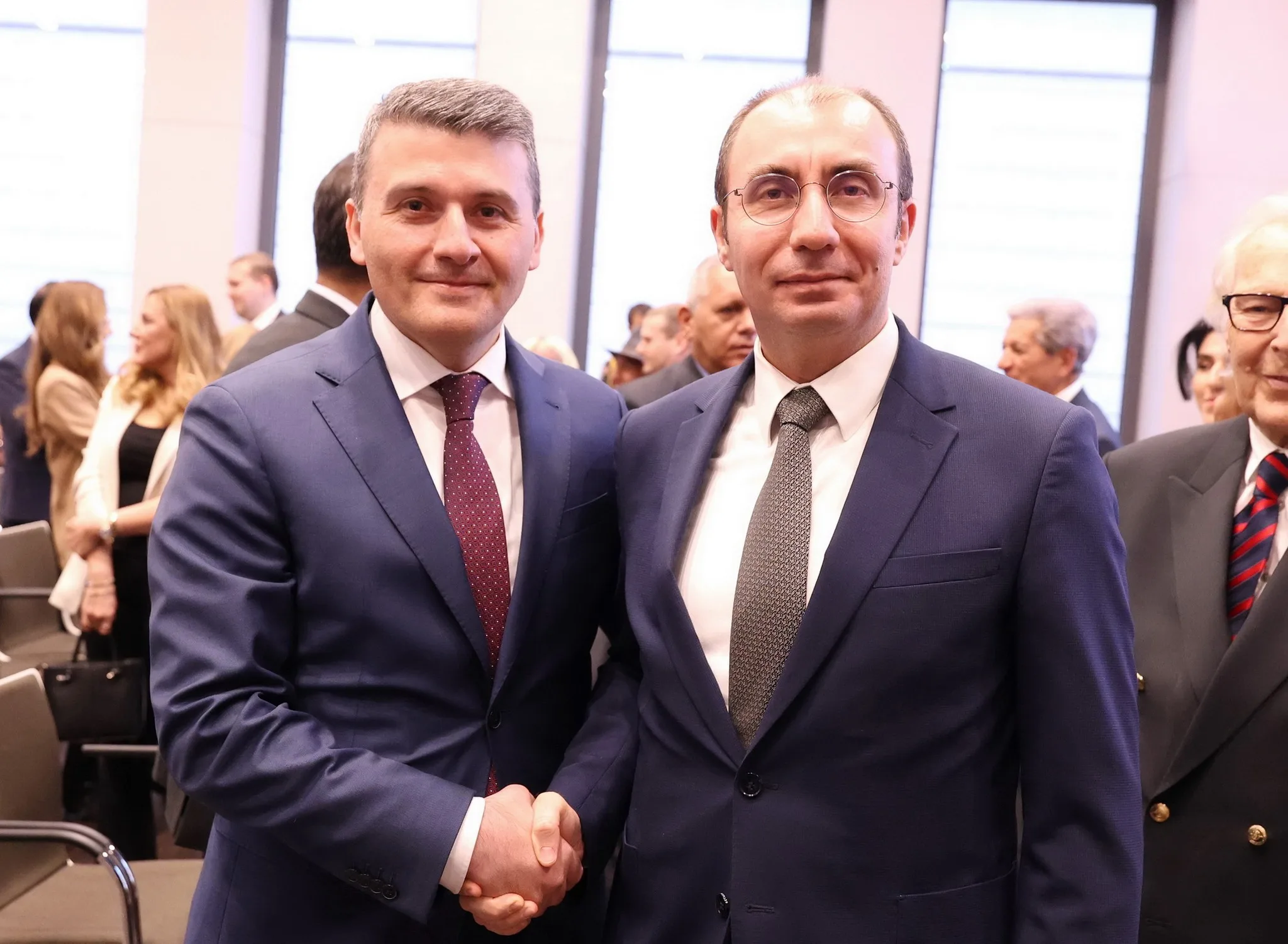 Berlin’de Haydar Aliyev’in 102. Doğum Günü Anısına Anlamlı Kutlama