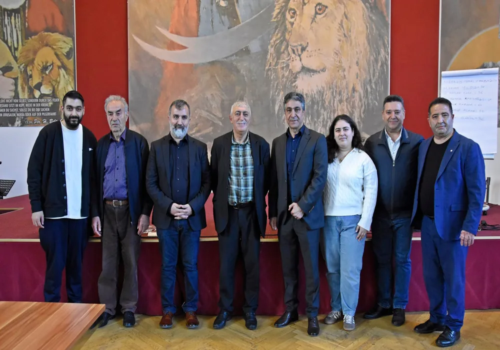 Dedeler ve Analar Cemevi’nde Yeni Dönem Adaylarını Belirledi
