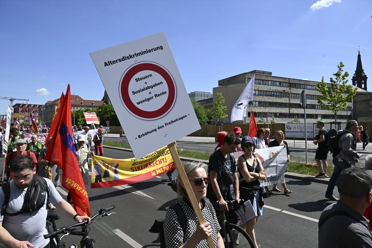 Almanya'da 1 Mayıs Emek ve Dayanışma Günü kutlandı