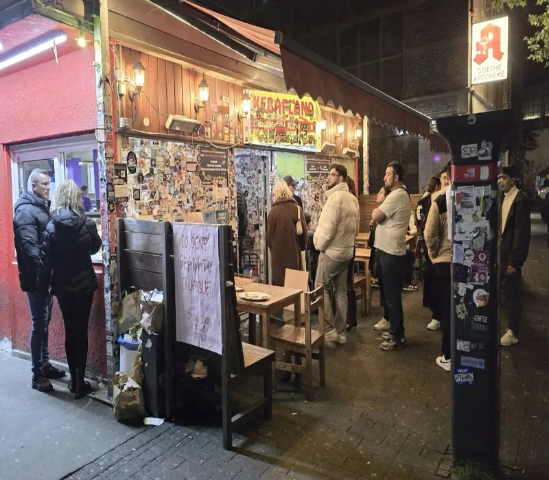 Köln'de Kebapland 15. Yılını Unutulmaz Bir Partiyle Kutladı!