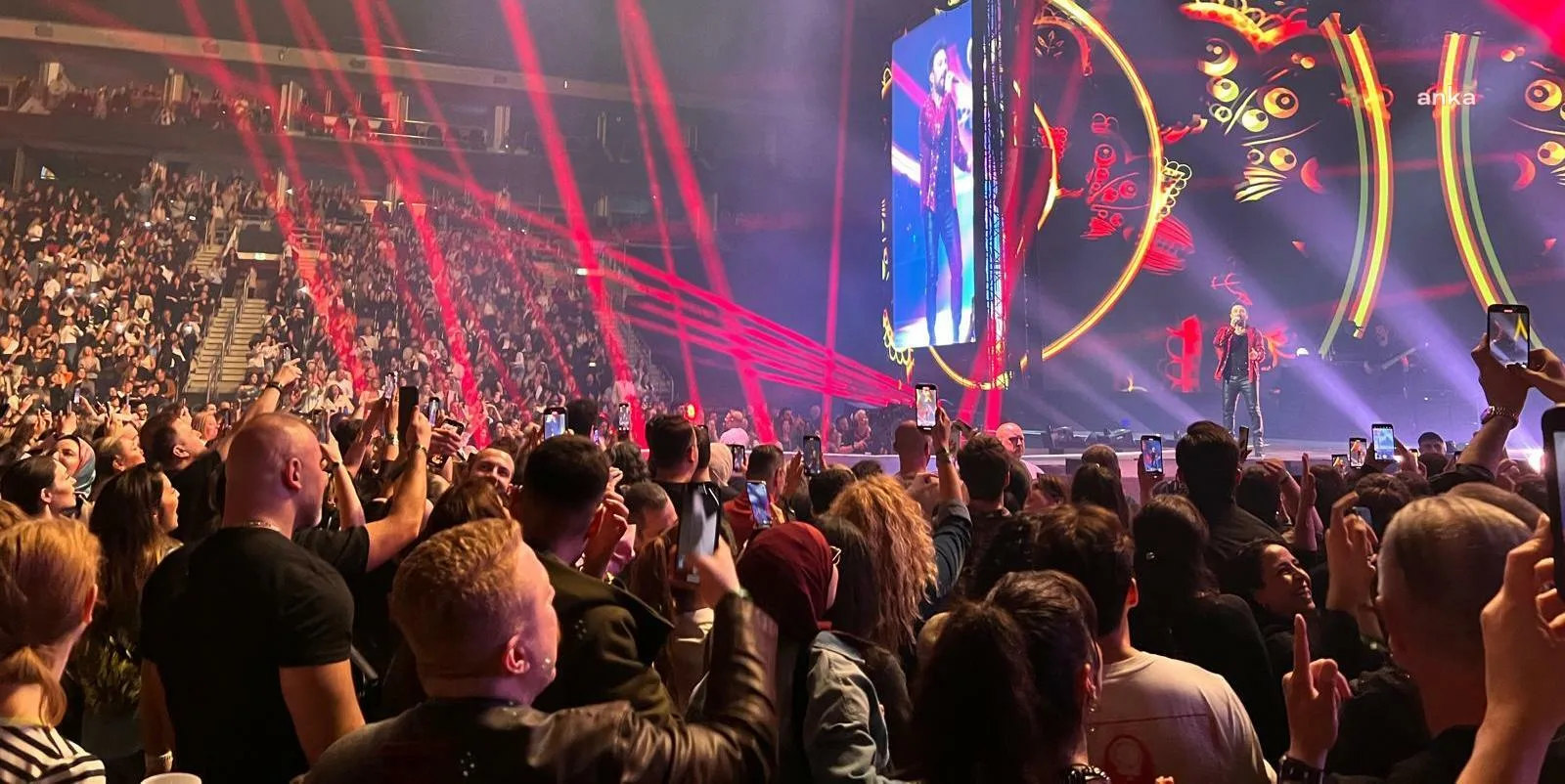 Tarkan’dan Berlin’de unutulmaz gece