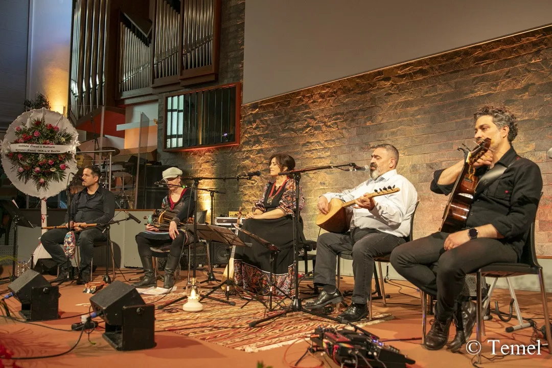 Pınar ve İmam Özgül'den Berlin'de Unutulmaz Konser