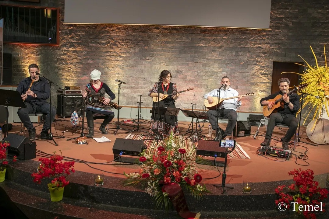 Pınar ve İmam Özgül'den Berlin'de Unutulmaz Konser