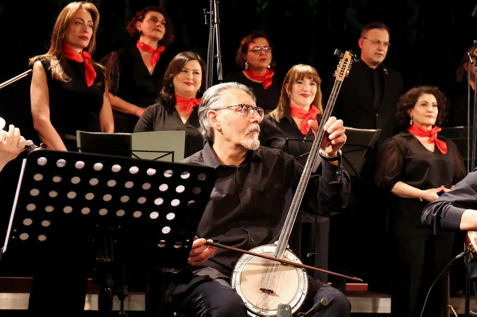 Berlin`de muhteşem Türk Halk Müziği Konseri