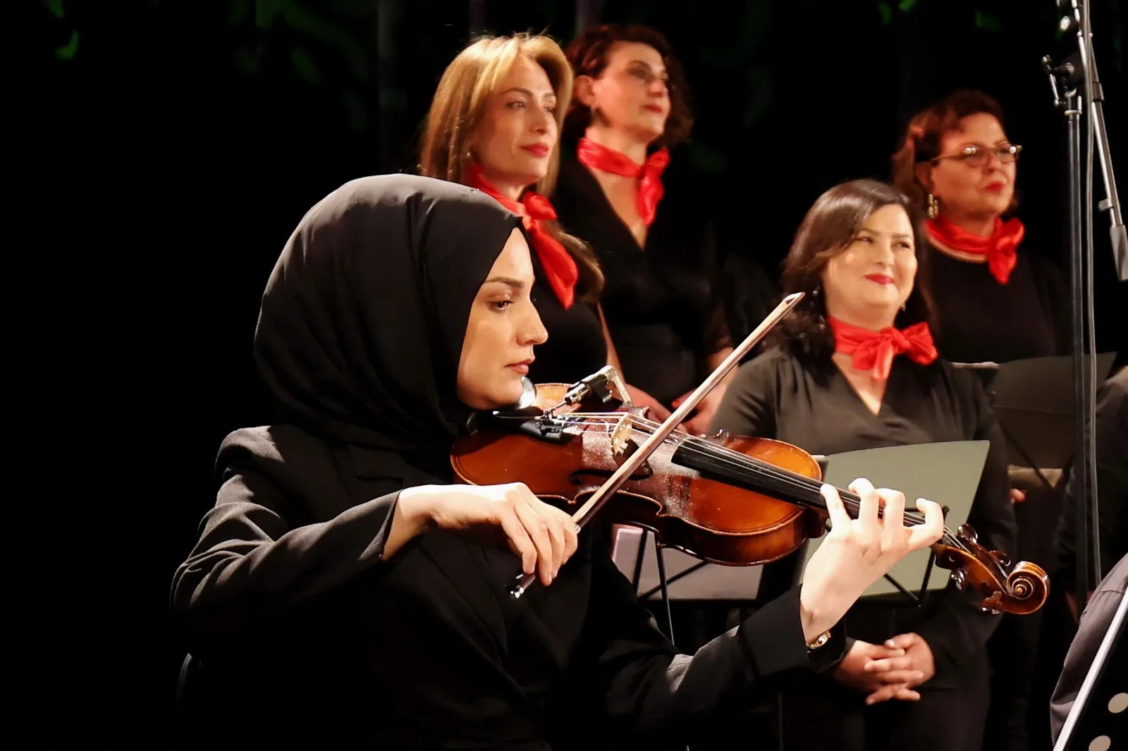 Berlin`de muhteşem Türk Halk Müziği Konseri