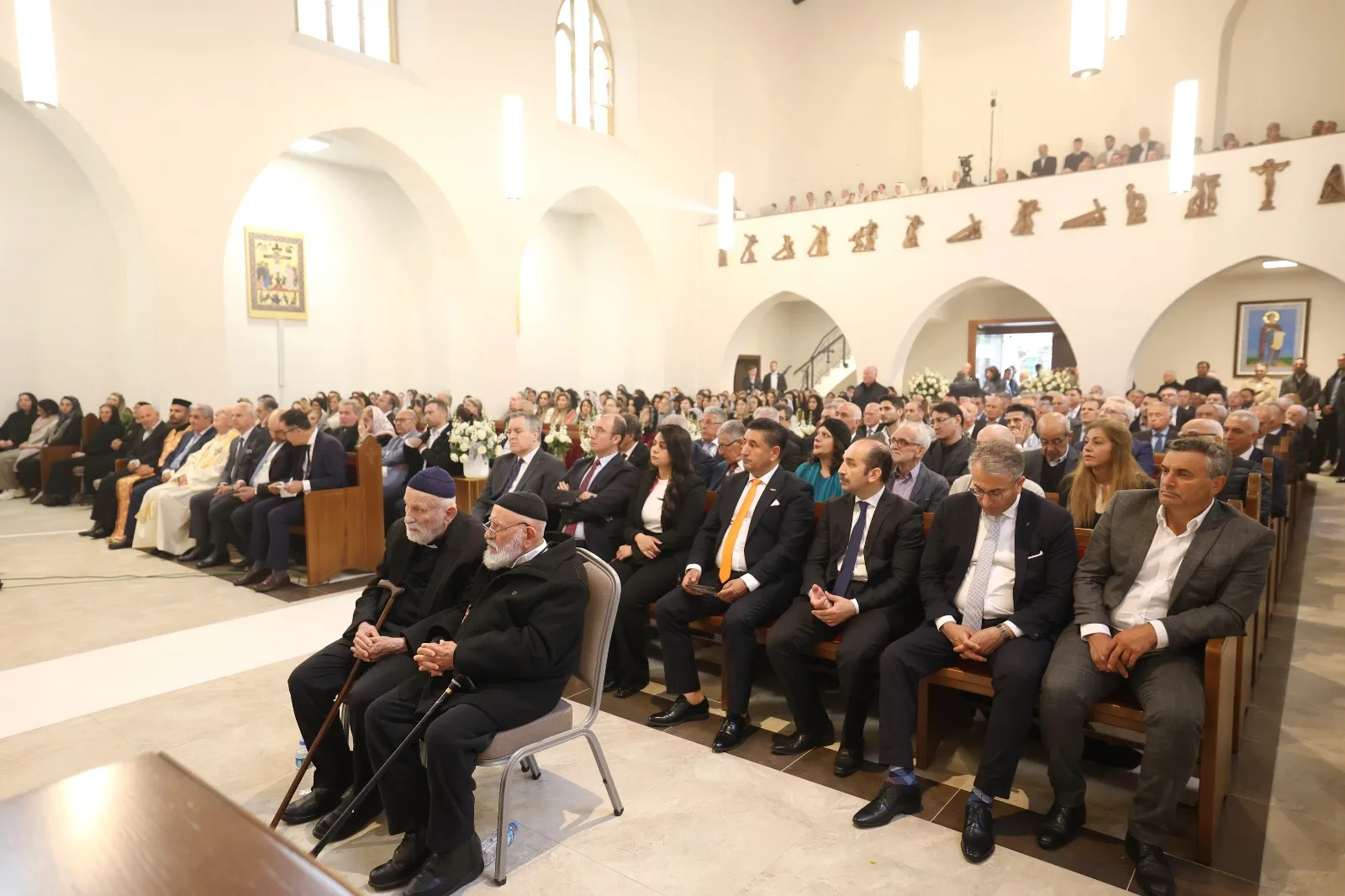 Berlin Süryani Kilisesi ibadete açıldı