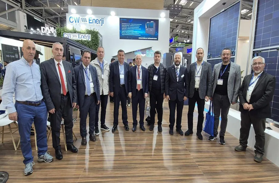 Başkan Mehmet Sekmen, Münih’te Intersolar Europe 2025 Fuarı’na Katıldı