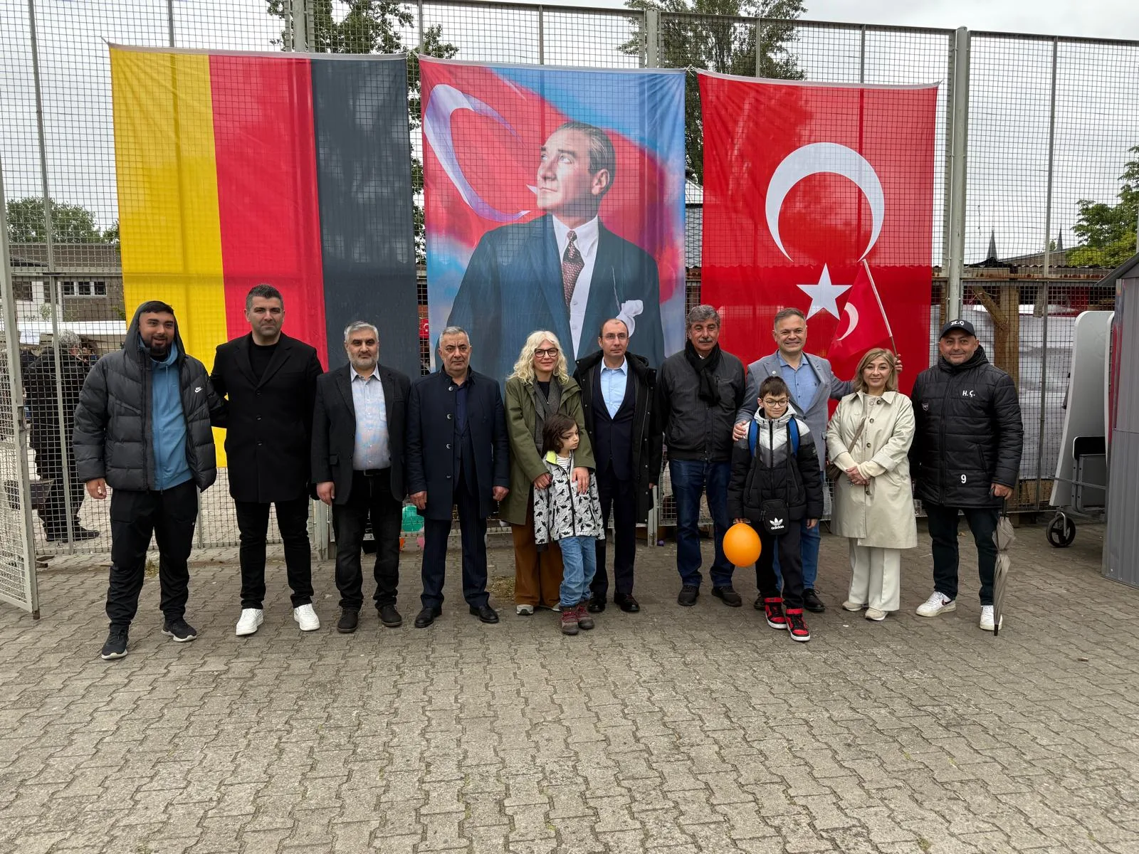 Berlin’de Coşkulu 23 Nisan ve 19 Mayıs Kutlaması