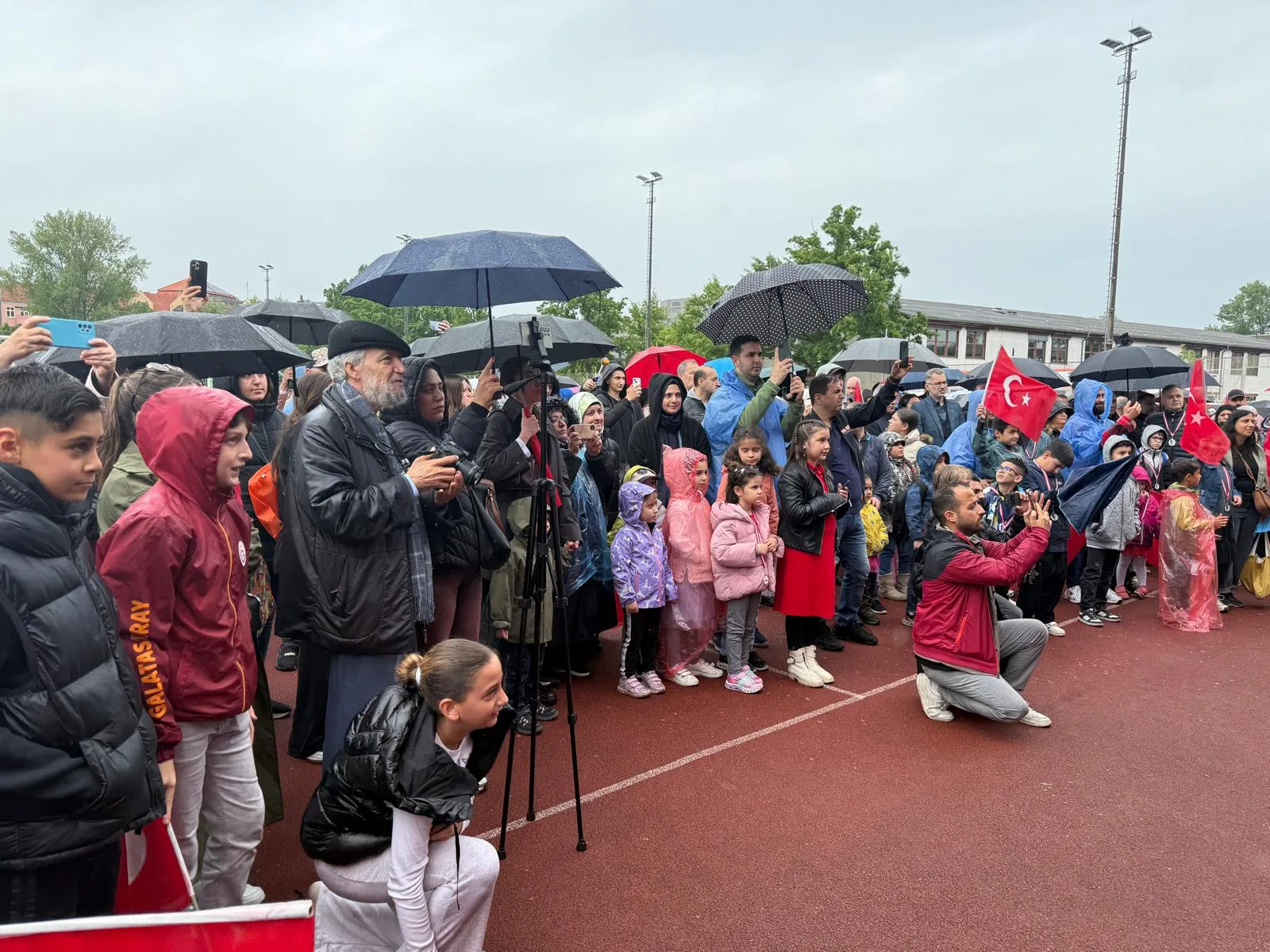 Berlin’de Coşkulu 23 Nisan ve 19 Mayıs Kutlaması