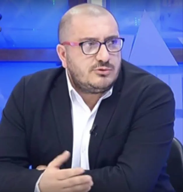 ADANA DEMİRSPOR NEDEN ÇOK KÖTÜ DURUMDA?