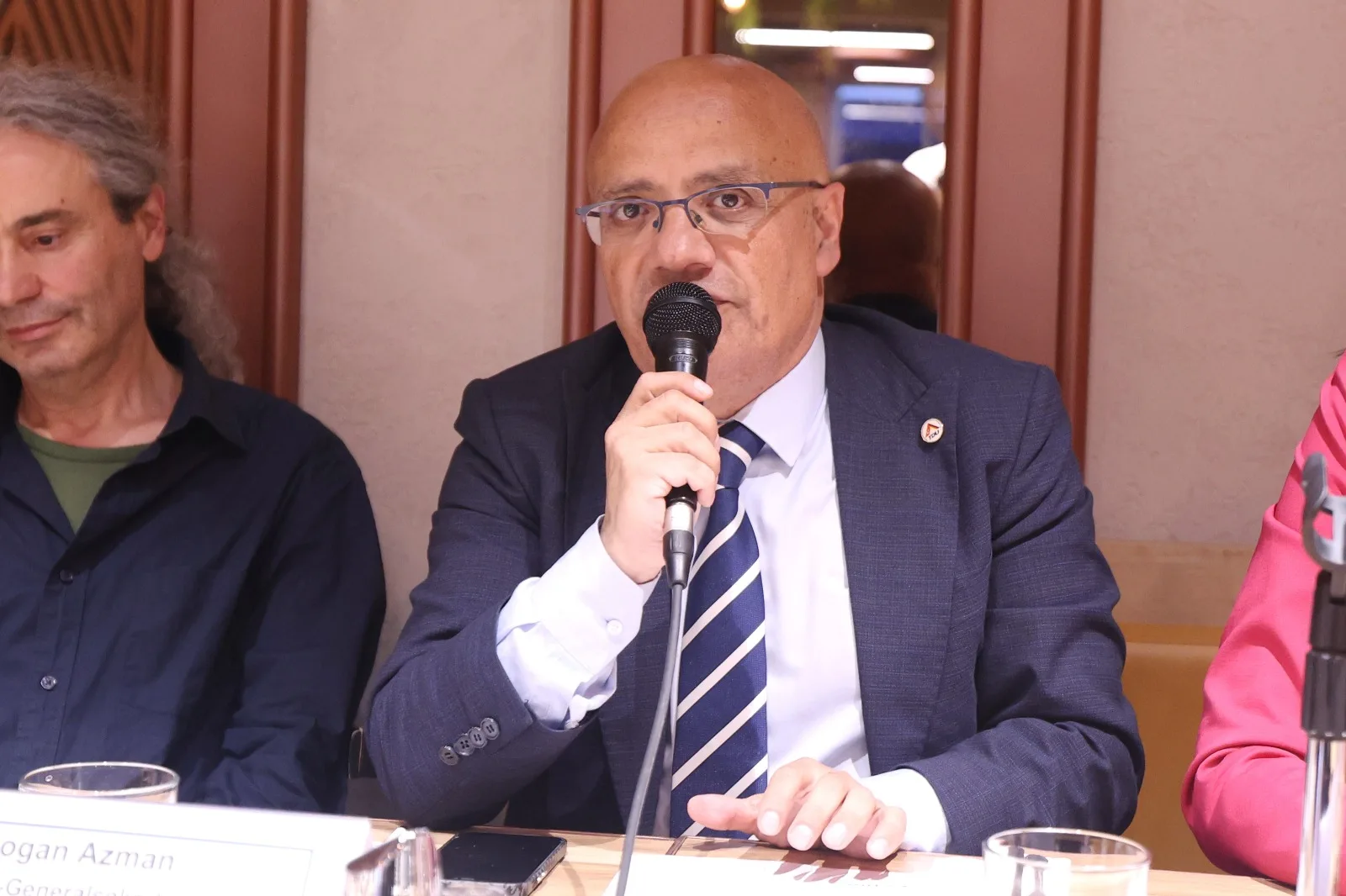 Berlin’de TDU Buluşmasında Göç ve Ulaşım Politikaları Masaya Yatırıldı