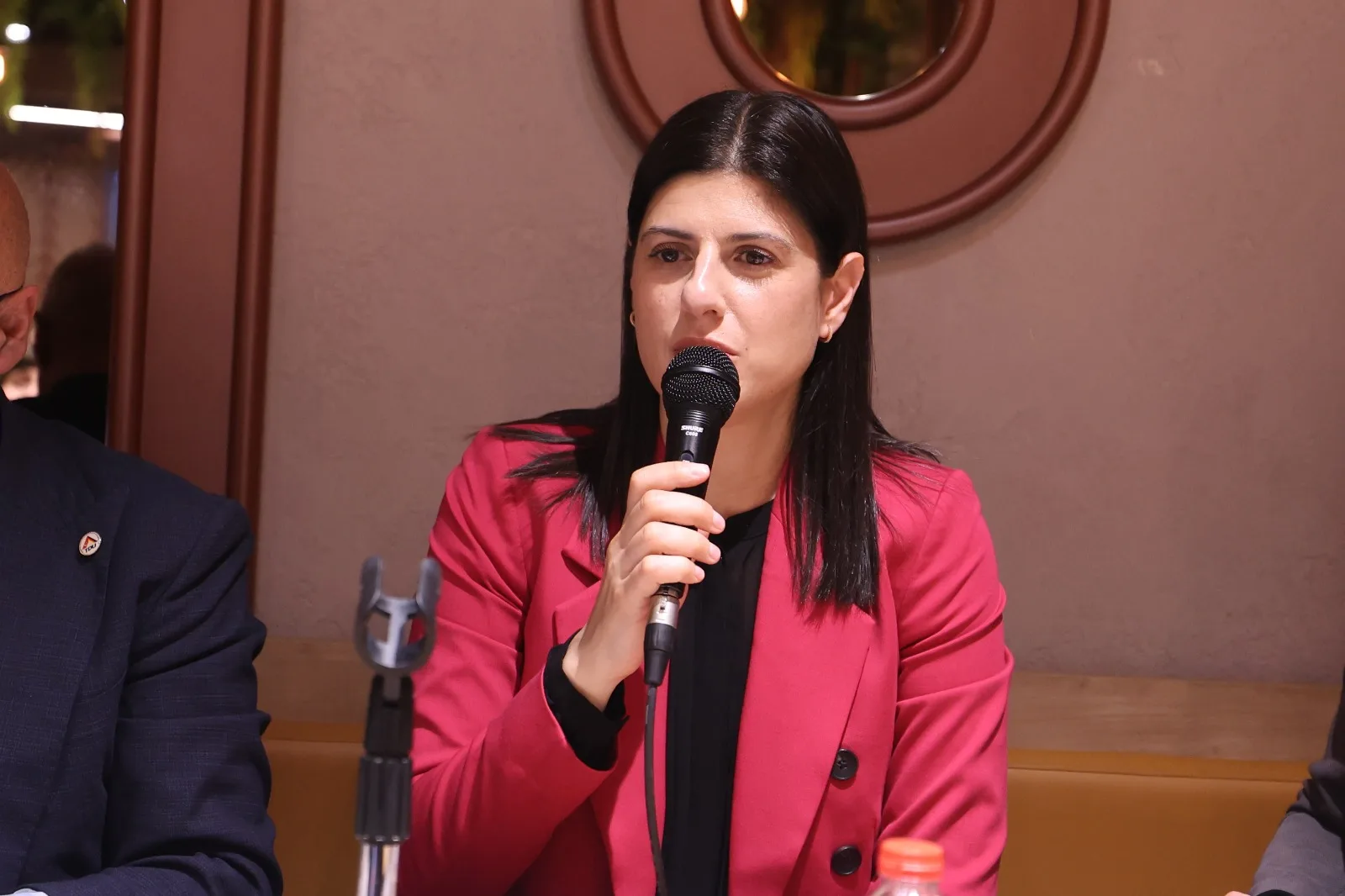 Berlin’de TDU Buluşmasında Göç ve Ulaşım Politikaları Masaya Yatırıldı