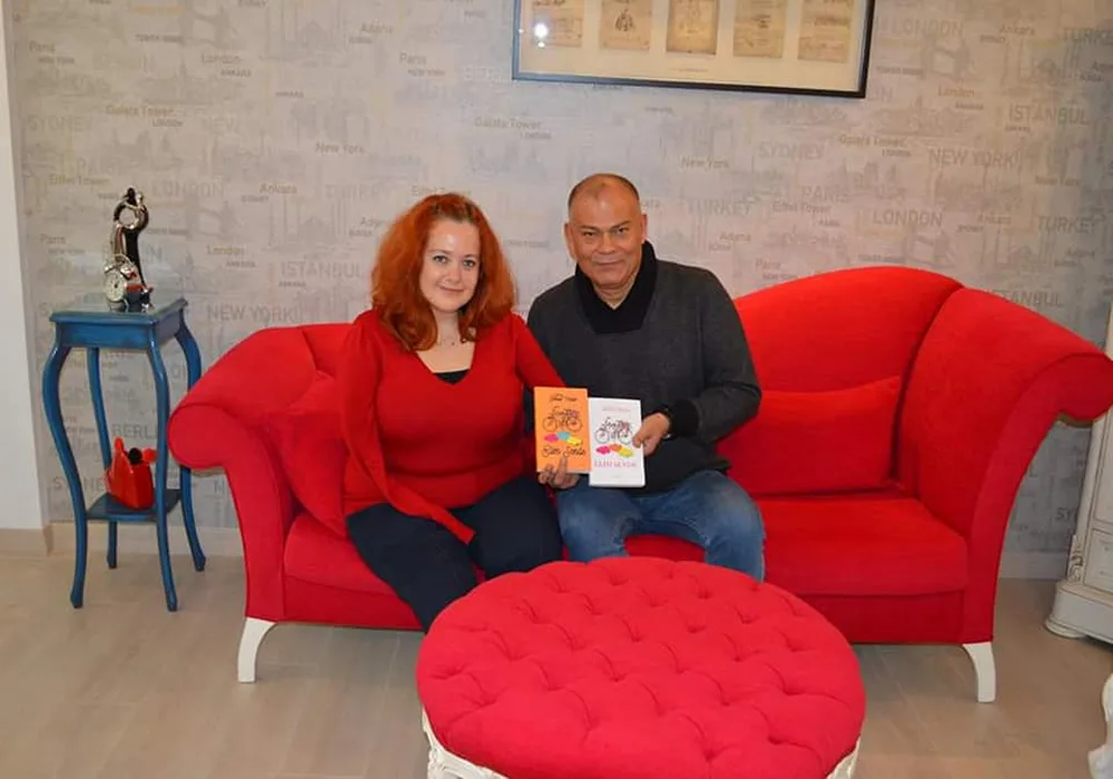 Kızıl Saçlı Kadının Azimle Örülü Hayat Hikayesi
