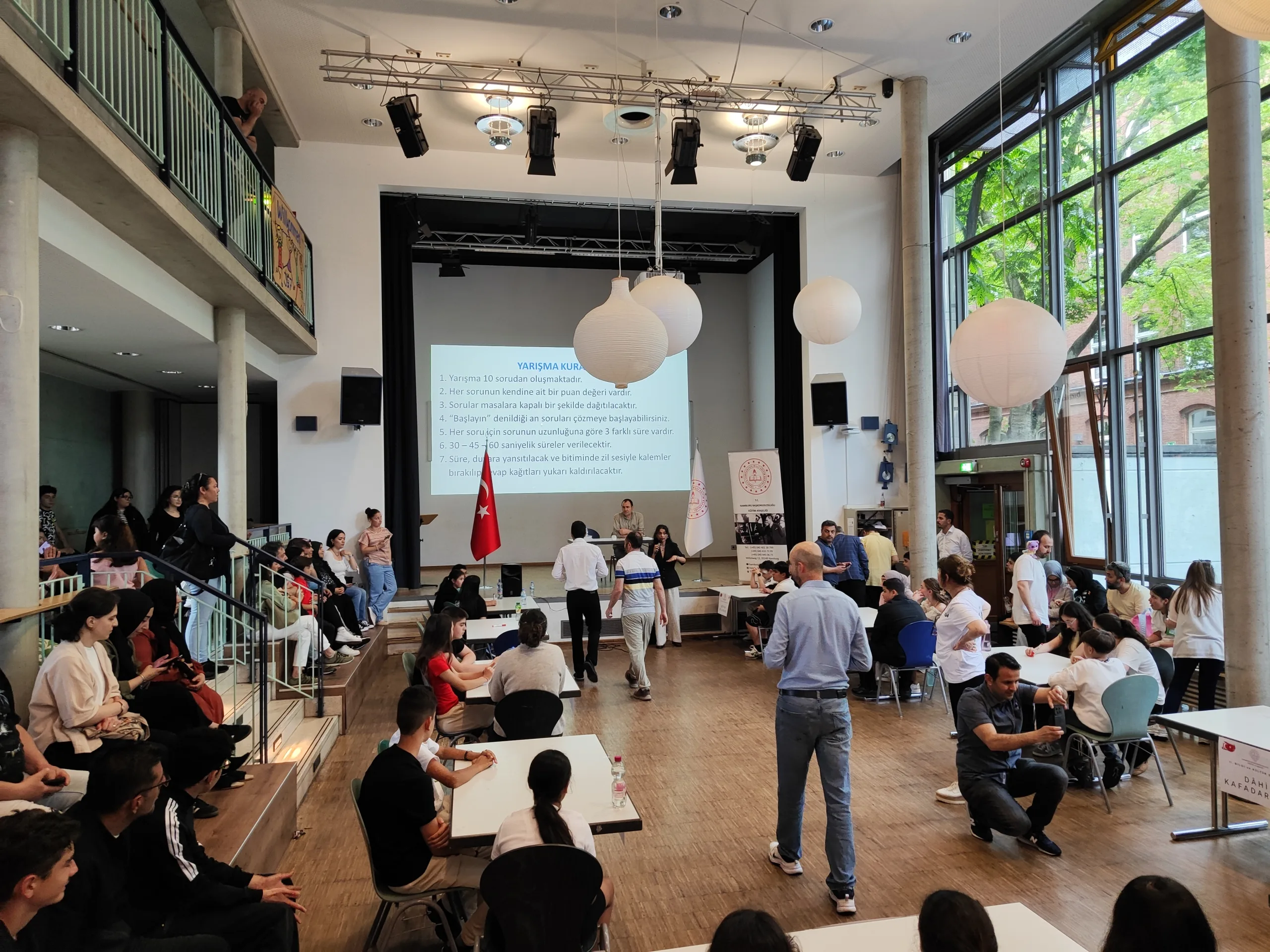 Hamburg’da 2. Bilgi ve Kültür Şöleni Coşkuyla Gerçekleşti