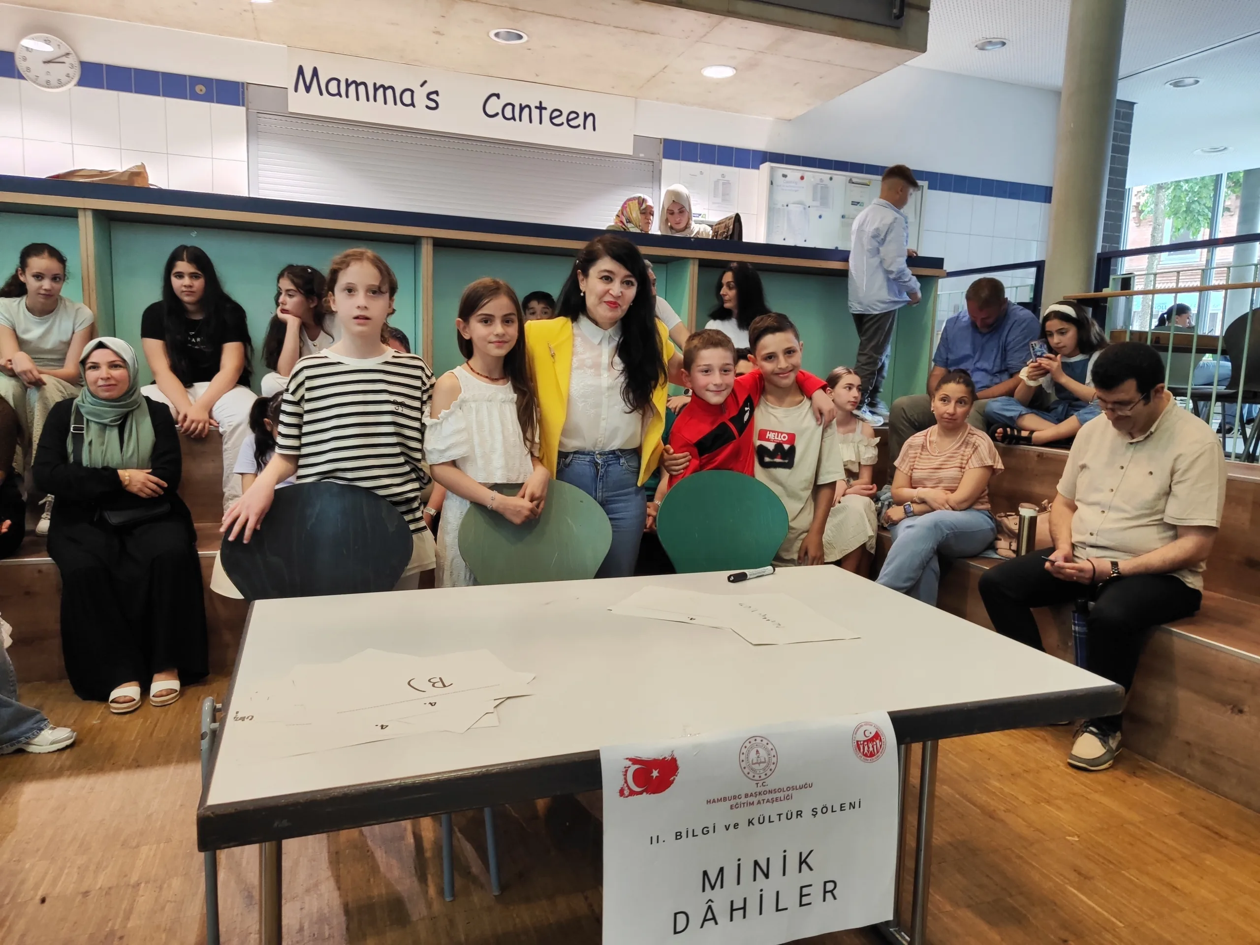 Hamburg’da 2. Bilgi ve Kültür Şöleni Coşkuyla Gerçekleşti