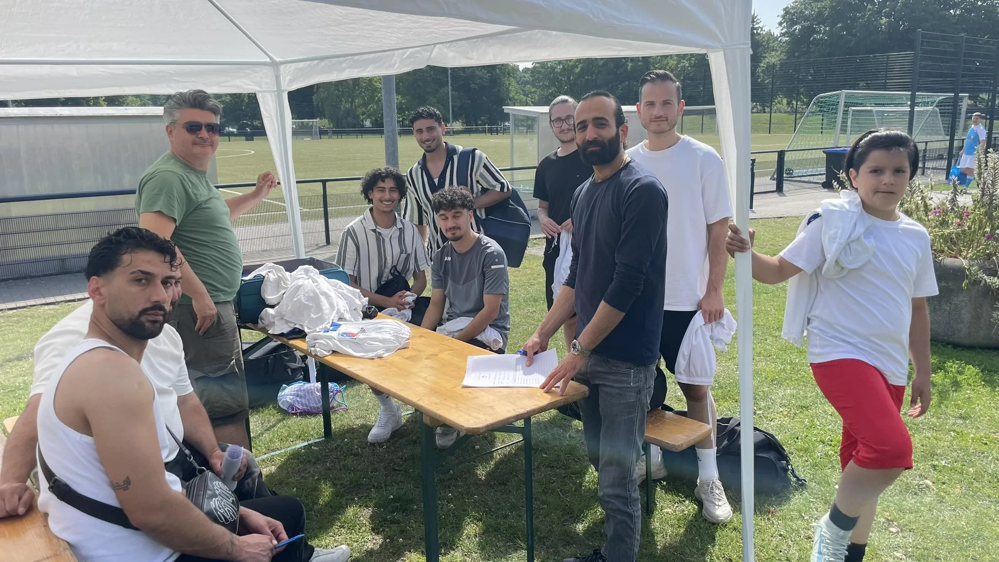 Hamm’da Alevi Dernekleri Arası Futbol Turnuvası: Şampiyon Hakbir Oldu