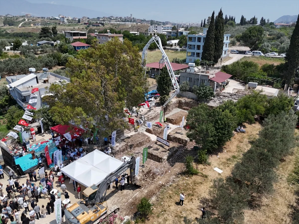 Hatay'da bağışlarla yaptırılacak kreşin temeli atıldı