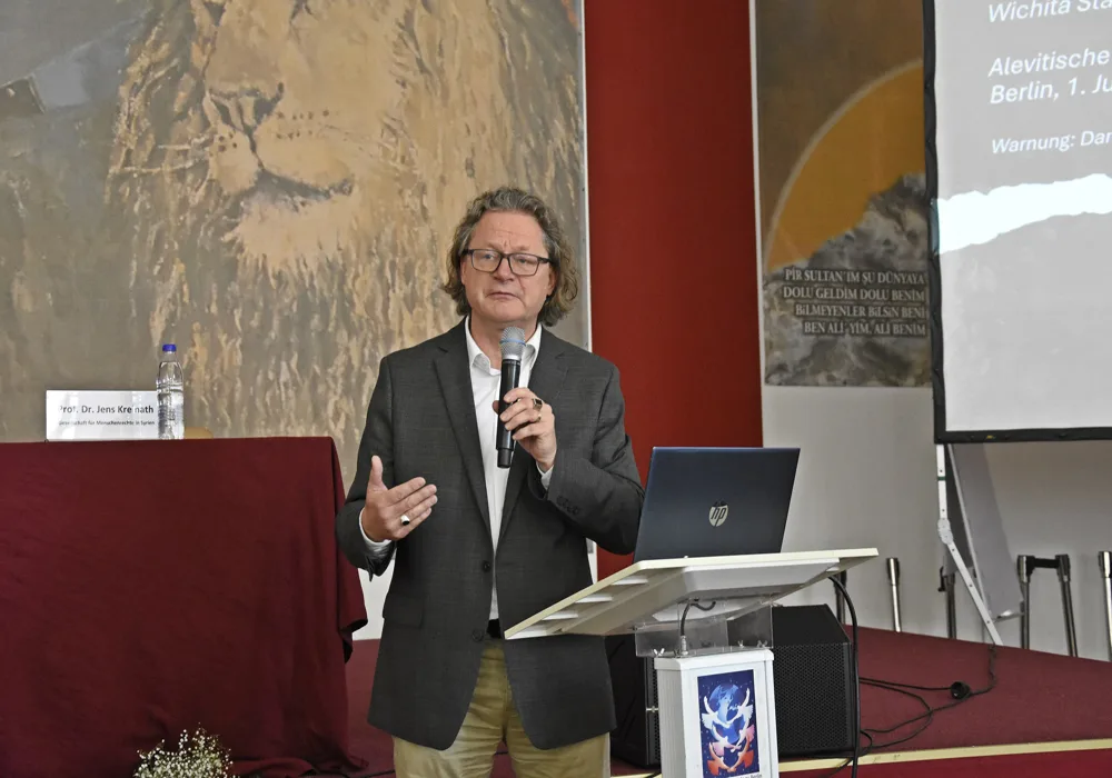 Prof. Dr. Kreinath: Suriye’de Yaşananlar Soykırımdır