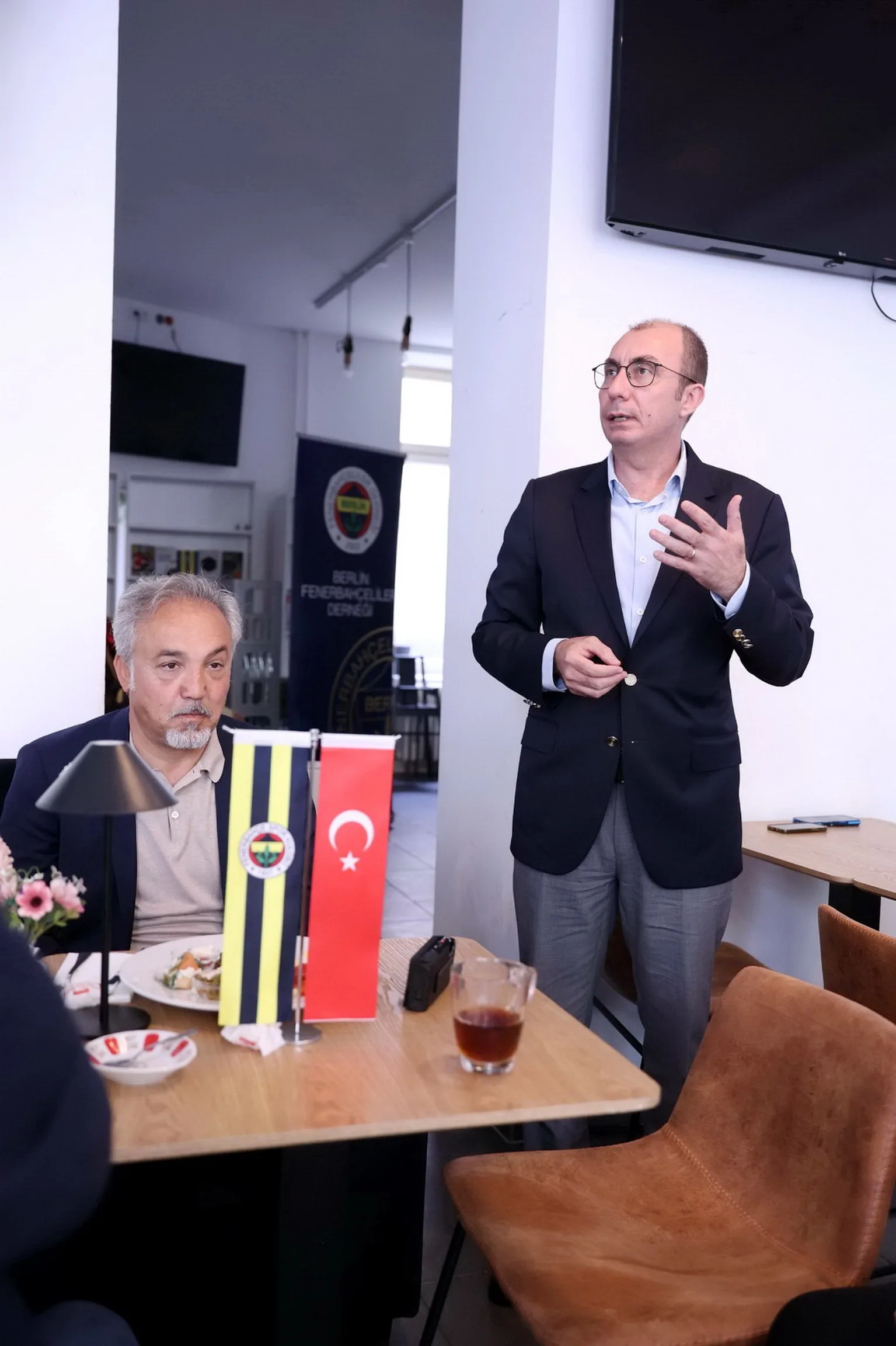 Berlin Fenerbahçeliler Derneği'nden Anlamlı Kurban Bayramı Kutlaması
