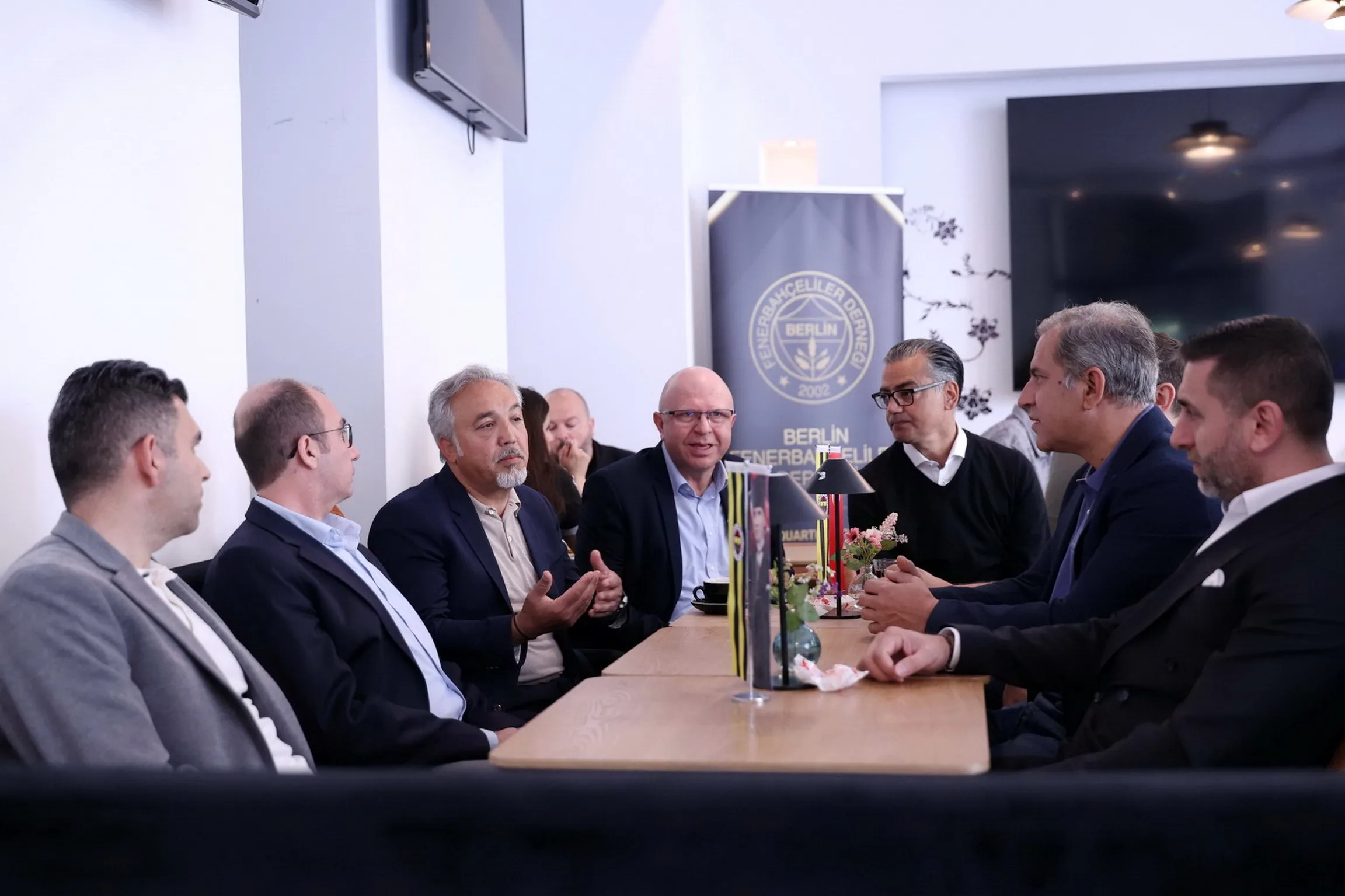 Berlin Fenerbahçeliler Derneği'nden Anlamlı Kurban Bayramı Kutlaması