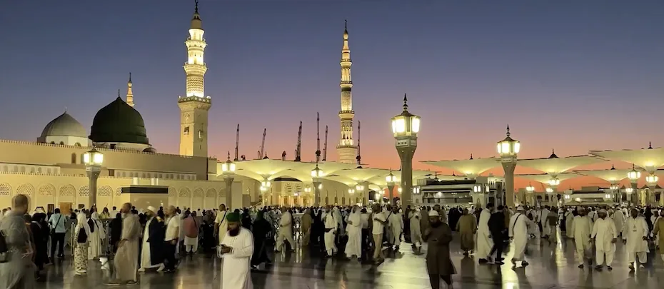 Hacılar, Medine'de