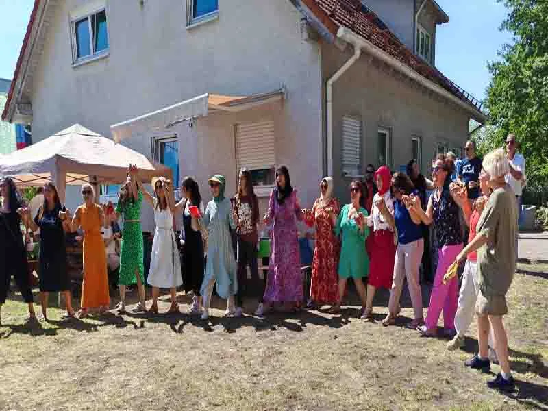 Hayat gündüz bakım Evi'nden birinci nesil göçmenlere yaz şenliği