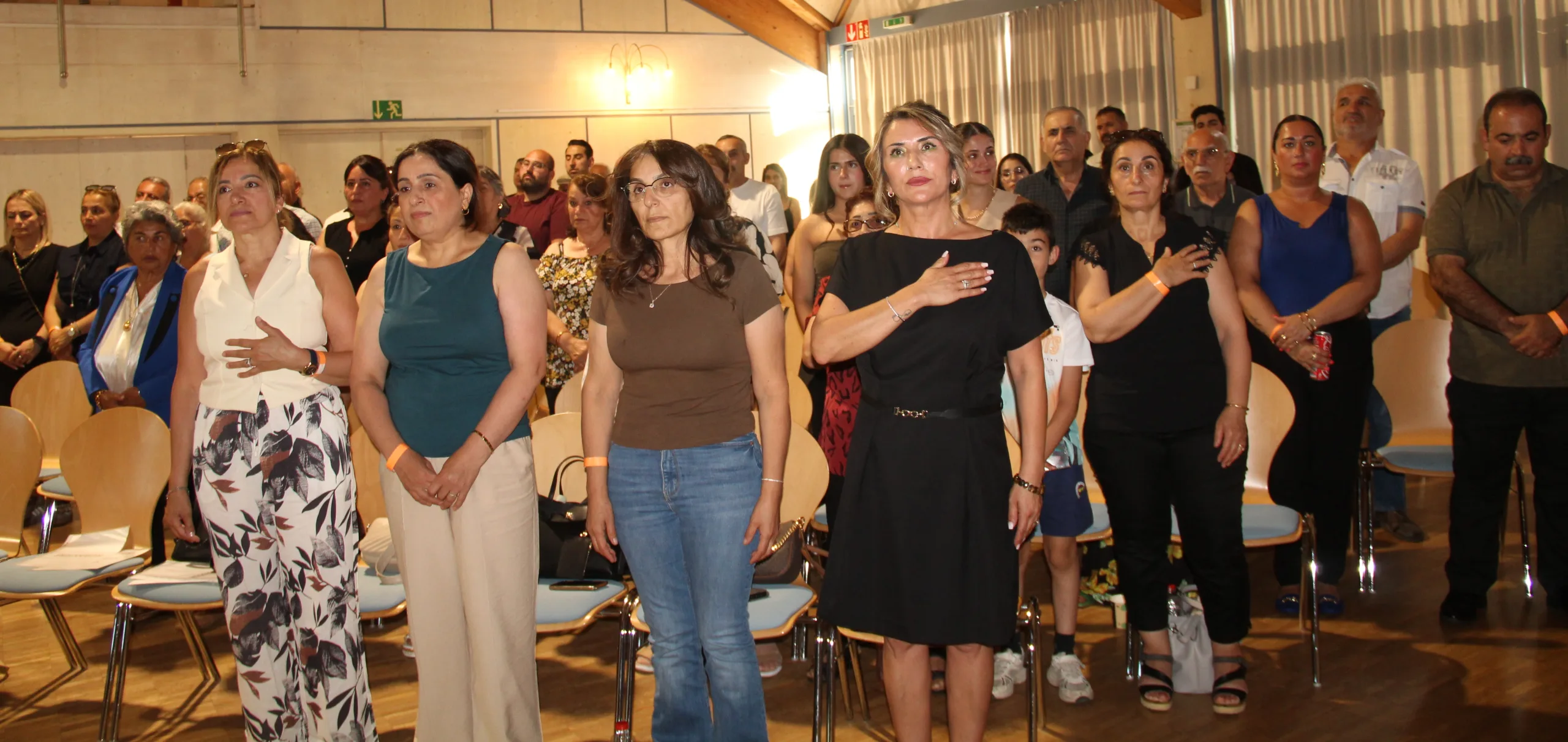 Hersbruck’ta Anlamlı Alevi Etkinliği: “Türkülerimizi Barış İçin Söylüyoruz”